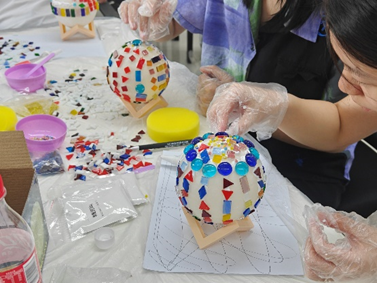 【EAP实践】马赛克月球灯DIY活动助力国企员工解锁职场减压新方式